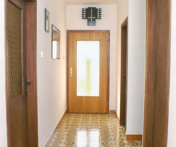아파트 With Parking Space Vlasici, Pag - 4140