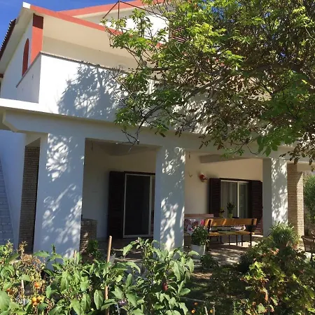 Apartment With A Parking Space Vlasici, Pag - 4140 Povljana