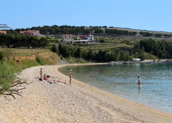 With Parking Space Vlasici, Pag - 4140 Appartement Povljana
