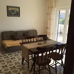 아파트 With Parking Space Vlasici, Pag - 4140 포블랴나